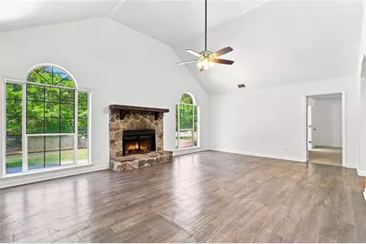 160 Pittypat Place, McDonough, GA 30253 - Photo 4