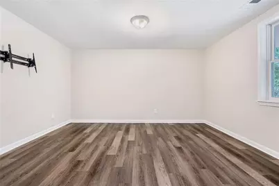 135 Grand Avenue, Suwanee, GA 30024 - Photo 54