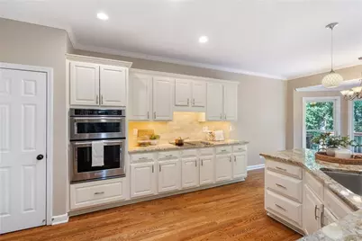 135 Grand Avenue, Suwanee, GA 30024 - Photo 10