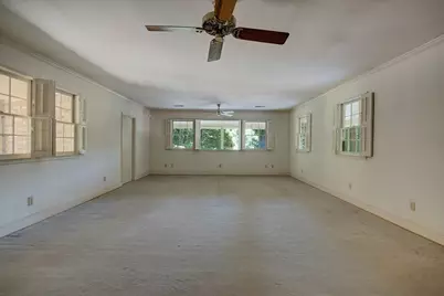 1510 Peachtree Battle Avenue NW, Atlanta, GA 30327 - Photo 12