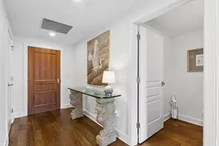 700 Park Regency Pl NE, Atlanta, GA 30326 - Photo 4