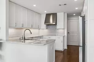 700 Park Regency Pl NE, Atlanta, GA 30326 - Photo 42