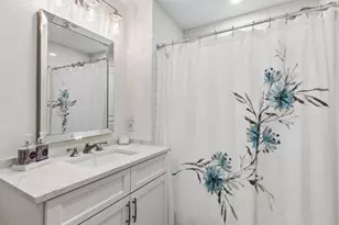 700 Park Regency Pl NE, Atlanta, GA 30326 - Photo 20