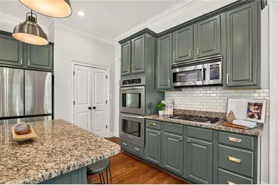 4054 Hill House Road SW, Smyrna, GA 30082 - Photo 14