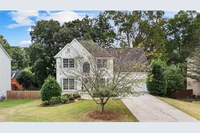 5665 Kennemore Drive, Alpharetta, GA 30004 - Photo 2