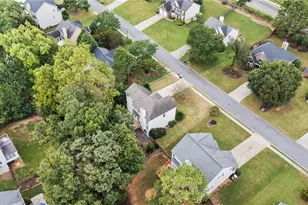 5665 Kennemore Dr, Alpharetta, GA 30004 - Photo 46
