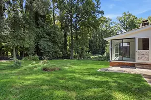 4367 Abingdon Dr, Stone Mountain, GA 30083 - Photo 32