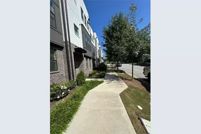 1332 Booth Avenue NW, Atlanta, GA 30318 - Photo 4