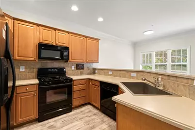 119 Wetherbrooke Lane #2, Smyrna, GA 30082 - Photo 8
