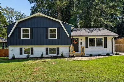 729 Winter Ln, Jonesboro, GA 30238 - Photo 2