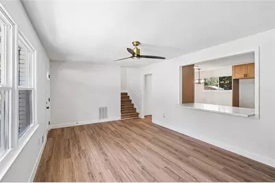 729 Winter Ln, Jonesboro, GA 30238 - Photo 6
