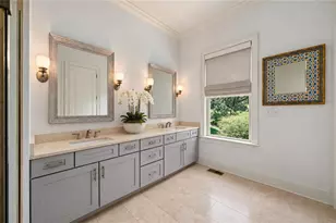 1929 Wildwood Pl NE, Atlanta, GA 30324 - Photo 12