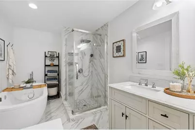 2152 Forrest Place NW, Atlanta, GA 30318 - Photo 18
