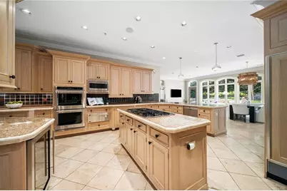 5530 Claire Rose Lane, Sandy Springs, GA 30327 - Photo 16