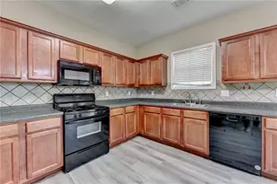 1646 Hedington Ct, Lawrenceville, GA 30045 - Photo 20