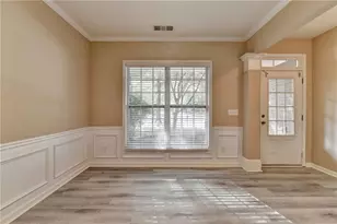 1646 Hedington Ct, Lawrenceville, GA 30045 - Photo 4