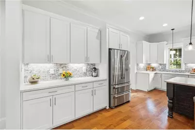 2043 Cambridge Avenue, Atlanta, GA 30337 - Photo 10