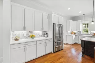 2043 Cambridge Ave, Atlanta, GA 30337 - Photo 10