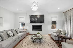 2043 Cambridge Ave, Atlanta, GA 30337 - Photo 16