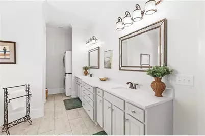 2043 Cambridge Avenue, Atlanta, GA 30337 - Photo 22