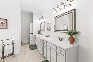 2043 Cambridge Ave, Atlanta, GA 30337 - Photo 22