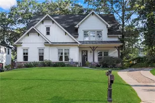 2043 Cambridge Ave, Atlanta, GA 30337 - Photo 1