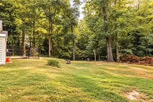 512 Lindsey Way, Social Circle, GA 30025 - Photo 32