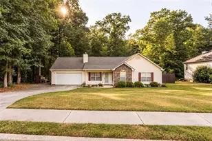 512 Lindsey Way, Social Circle, GA 30025 - Photo 2