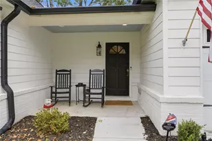 2327 Drew Valley Rd NE, Brookhaven, GA 30319 - Photo 4