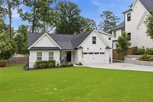 2327 Drew Valley Rd NE, Brookhaven, GA 30319 - Photo 2