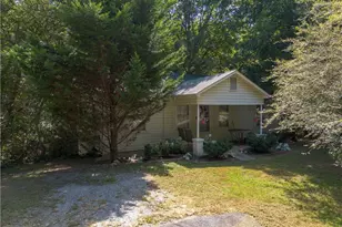 320 Pinecrest Rd, Holly Springs, GA 30115 - Photo 2