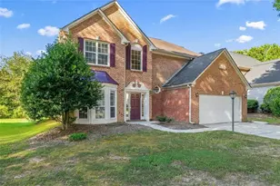 340 Fitzgerald Pl, Atlanta, GA 30349 - Photo 2