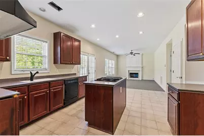 340 Fitzgerald Place, Atlanta, GA 30349 - Photo 8