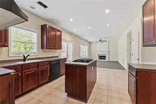 340 Fitzgerald Pl, Atlanta, GA 30349 - Photo 8