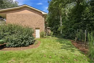 1524 Summerford Ct, Dunwoody, GA 30338 - Photo 26
