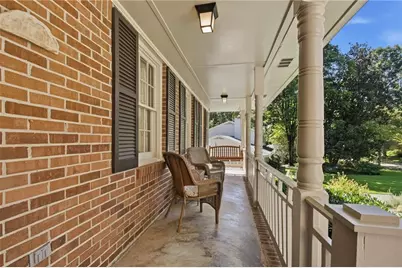 1524 Summerford Court, Dunwoody, GA 30338 - Photo 2