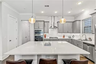 506 Hargrove, Decatur, GA 30030 - Photo 2