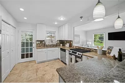 2316 Poplar Springs Drive NE, Atlanta, GA 30319 - Photo 12