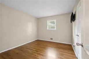 2316 Poplar Springs Dr NE, Atlanta, GA 30319 - Photo 18