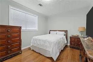 2555 Morgan Lake Dr NE, Marietta, GA 30066 - Photo 30