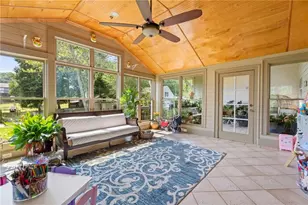 2555 Morgan Lake Dr NE, Marietta, GA 30066 - Photo 16