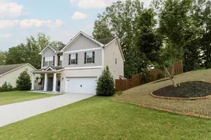 158 Grand Oak Dr, Jefferson, GA 30549 - Photo 1