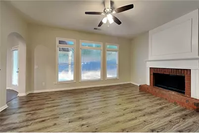 213 Park Creek Drive, Woodstock, GA 30188 - Photo 2