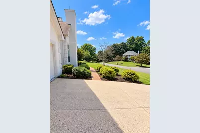 1090 Swan Mill Court, Suwanee, GA 30024 - Photo 4