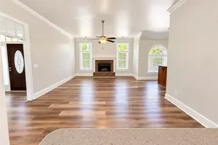 1090 Swan Mill Ct, Suwanee, GA 30024 - Photo 16