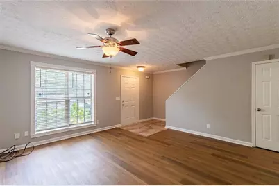 5550 Strathmoor Manor Circle, Lithonia, GA 30058 - Photo 2