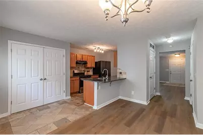 5550 Strathmoor Manor Circle, Lithonia, GA 30058 - Photo 8