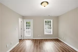 142 Lawton St SW, Atlanta, GA 30314 - Photo 14