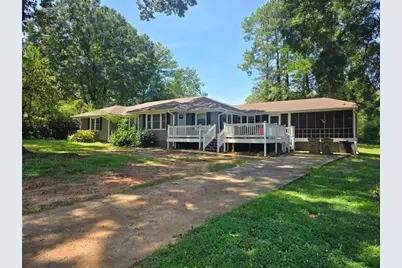 7379 Dexter Drive, Riverdale, GA 30296 - Photo 2