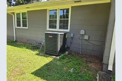 7379 Dexter Drive, Riverdale, GA 30296 - Photo 8